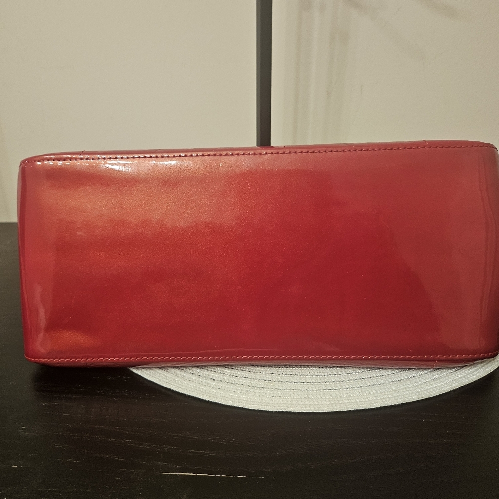 Louis Vuitton Bedford Shoulder Bag – Vernis Monogram – Red ✨ - Picture 14 of 16